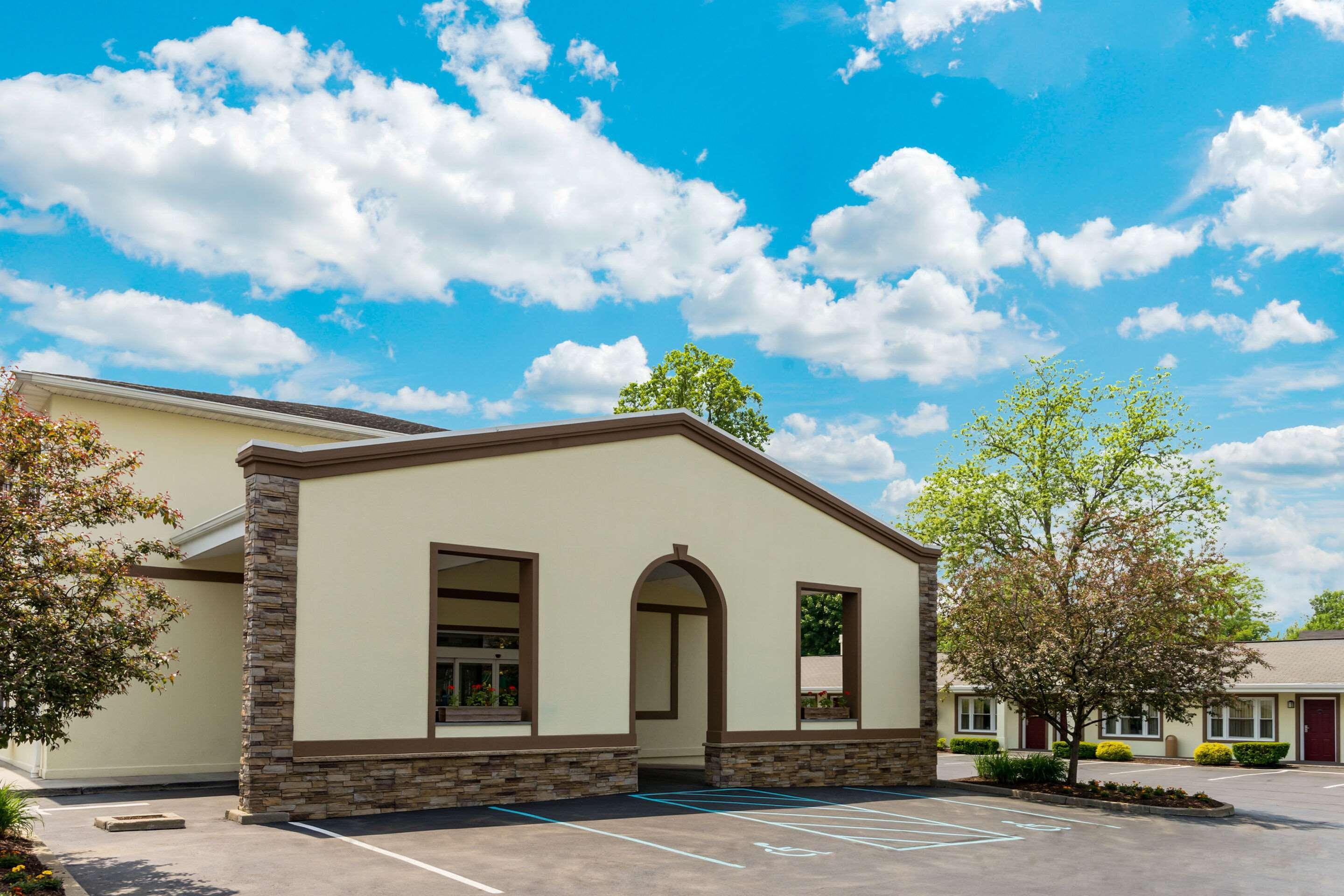 Quality Inn Poughkeepsie Ngoại thất bức ảnh